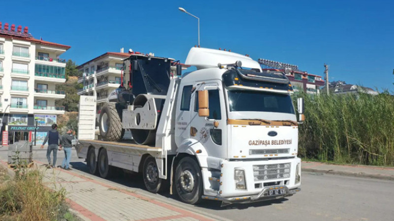 BELEDİYEYE YENİ ARAÇ
