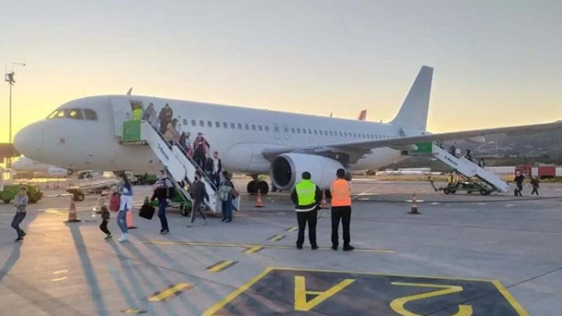 HAVALİMANINDA YOLCU REKORU