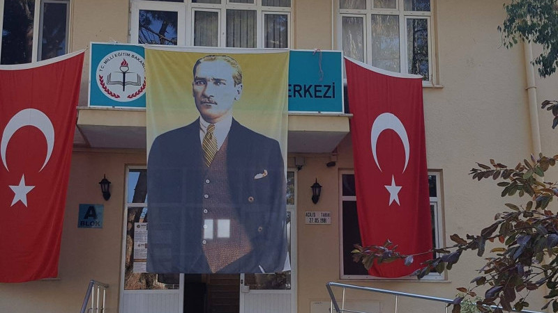 USTA ÖĞRETİCİ ÇAĞRISI
