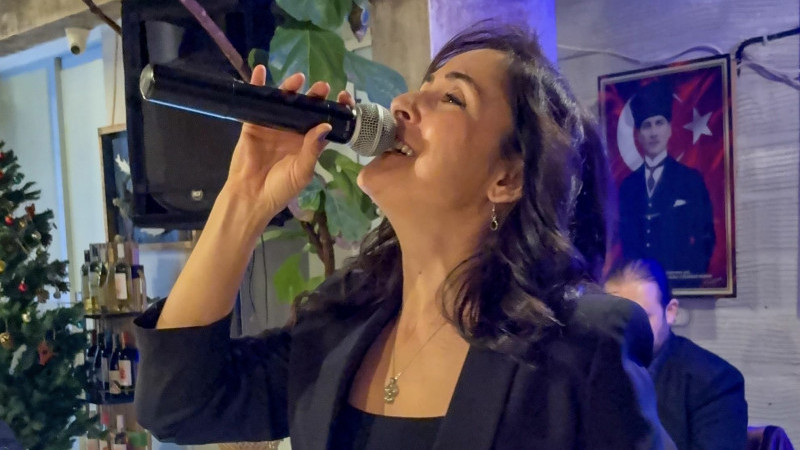 EĞİTİM İÇİN SAHNE ALACAK