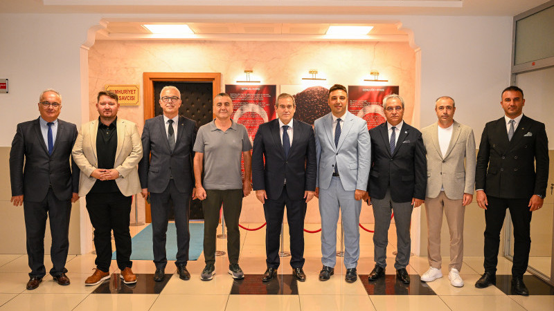 BAŞSAVCI KORKMAZ’A NEZAKET ZİYARETi