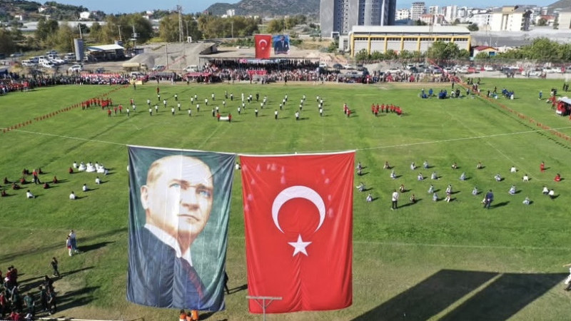 Cumhuriyet Coşkusu: 102. Yıl Gururla Kutlandı