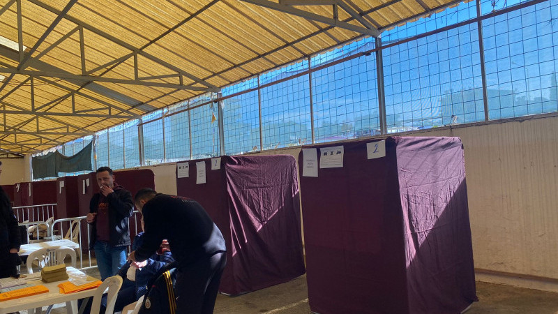 SANDIKLAR KURULDU SEÇİM BAŞLADI