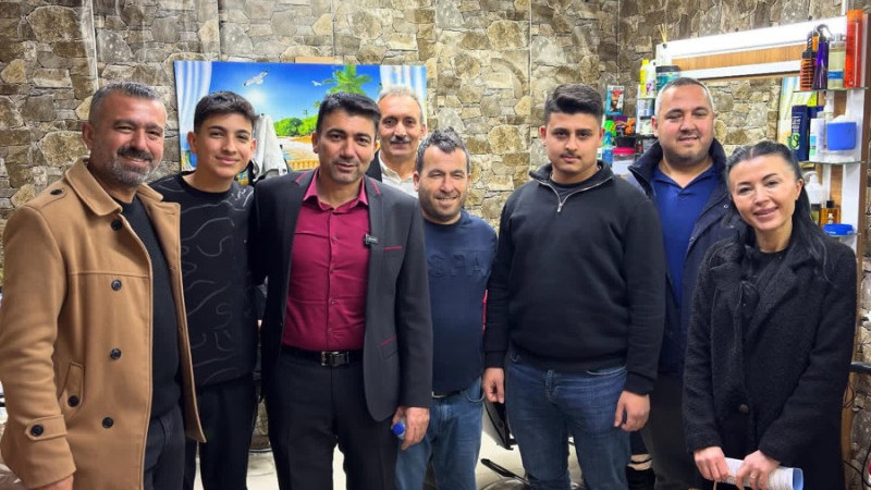 DURUSOY, ESNAFIN GÖNLÜNÜ FETHEDİYOR