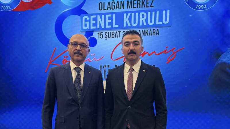 EĞİTİM CAMİASI İÇİN GURUR GÜNÜ